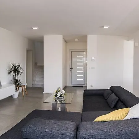 Luxury Ena Villa Grižane