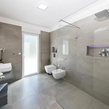 Luxury Ena Grižane